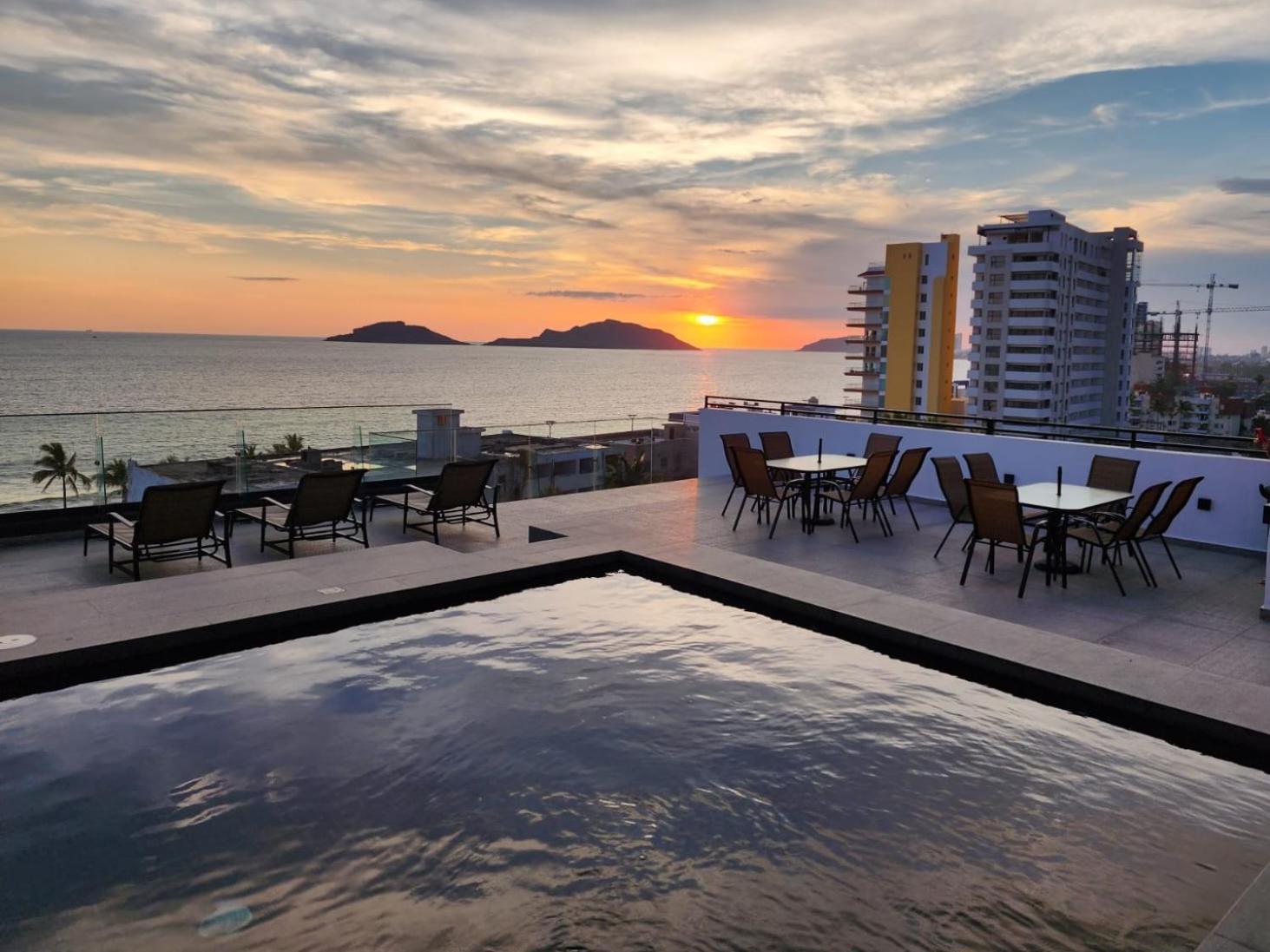 Departamento En Mazatlan Torre Qアパートメント エクステリア 写真
